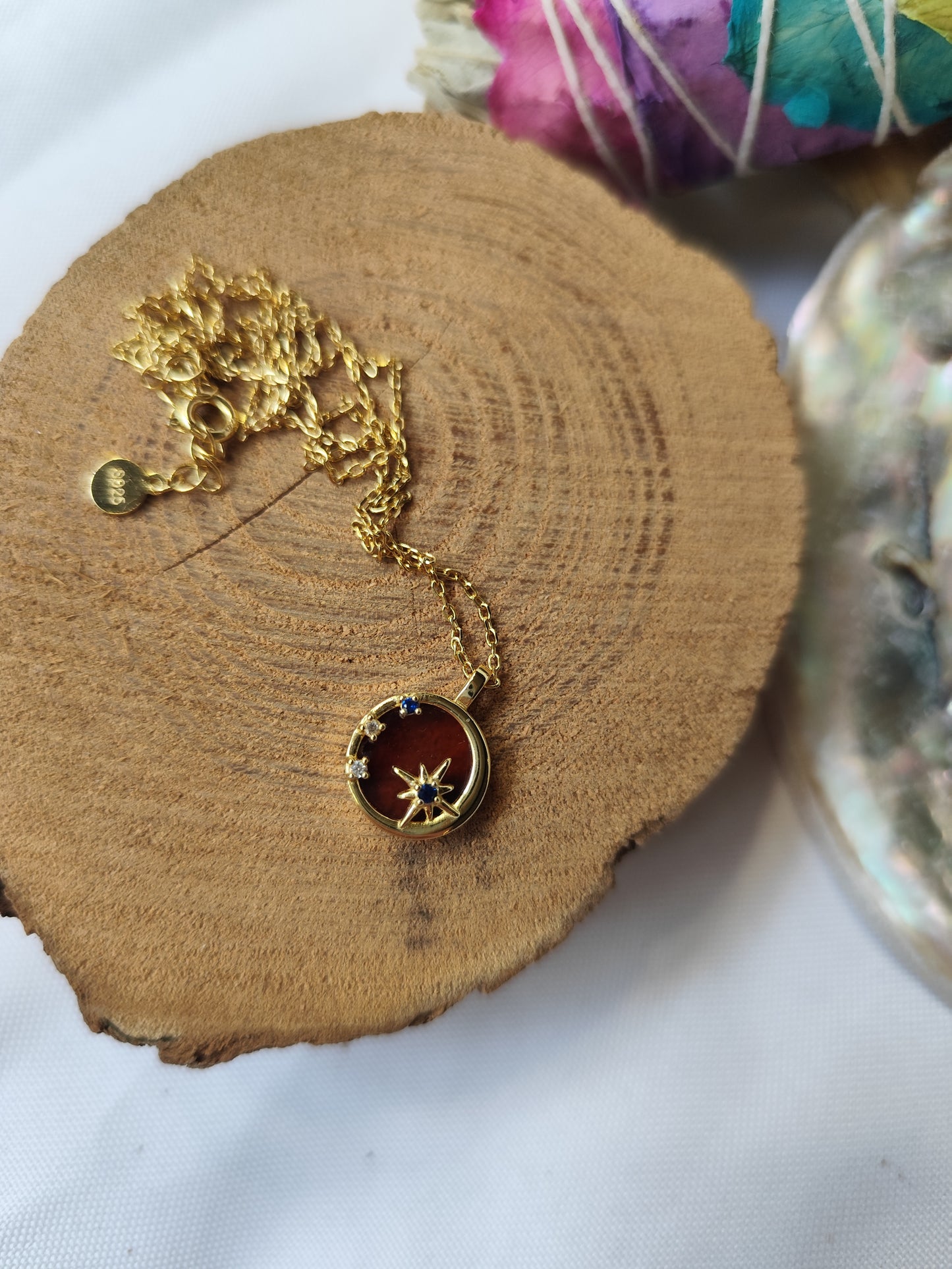 Collier Grenat