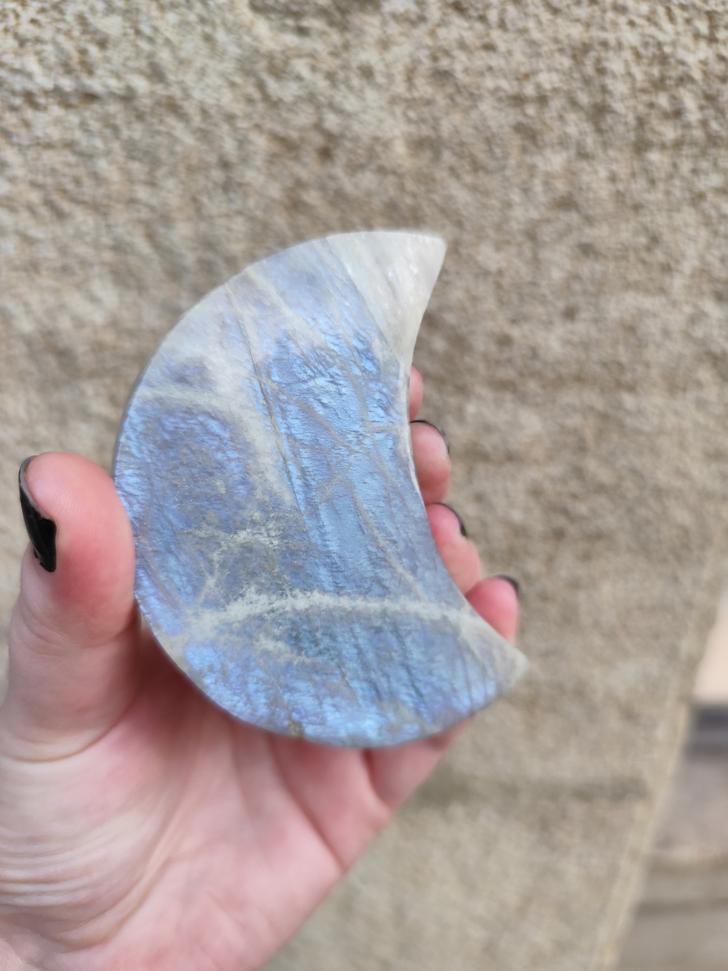 Lune,  pierre de lune beige