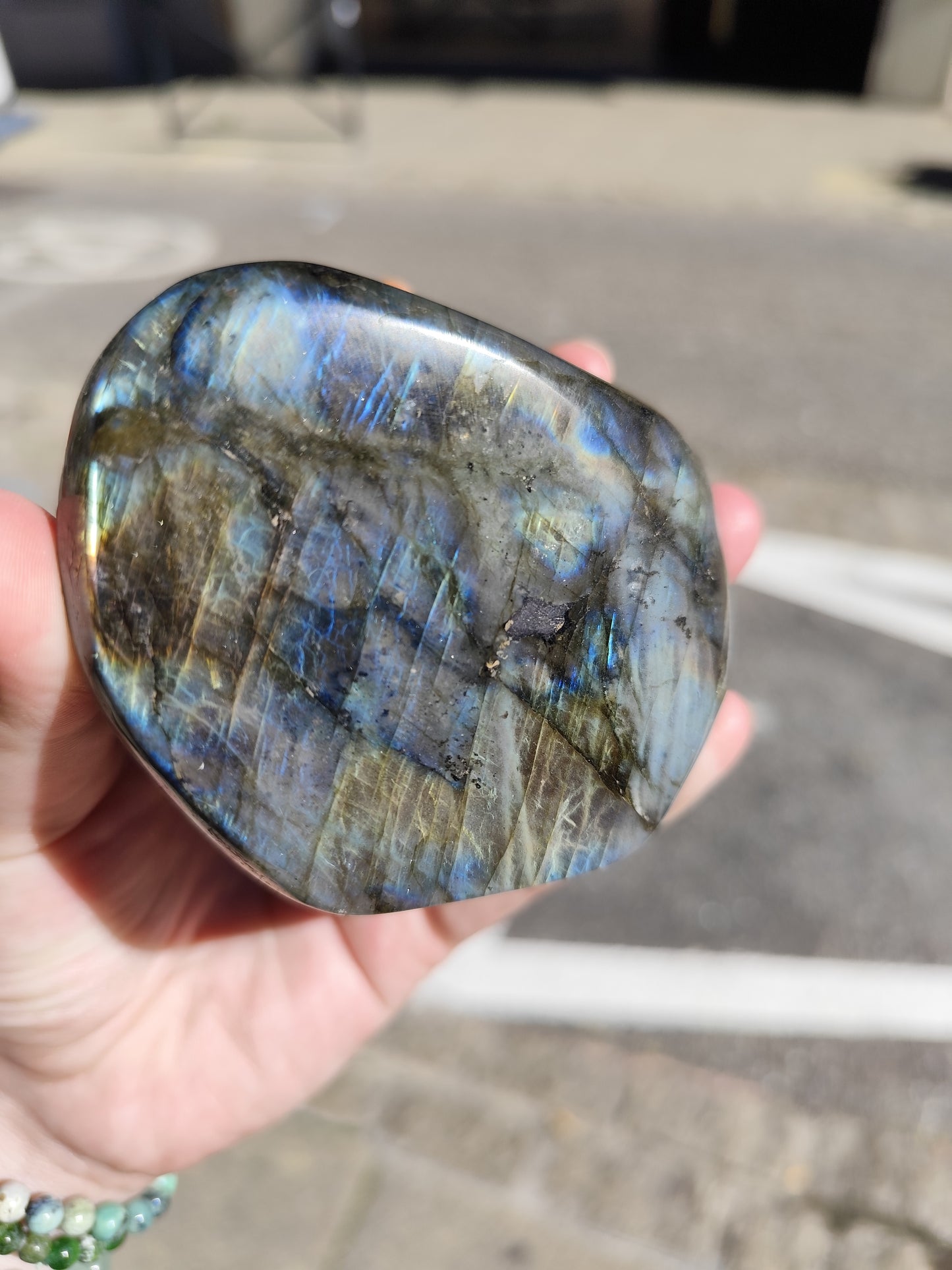 Labradorite 432g