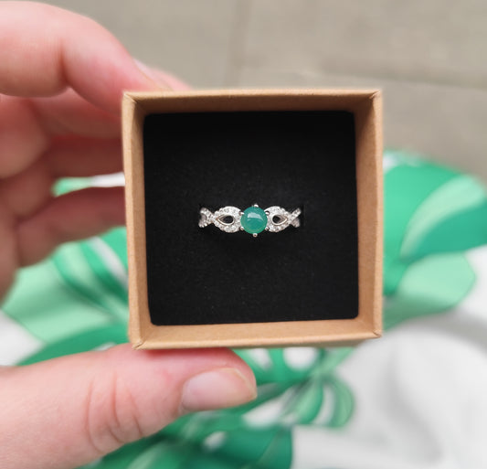 Bague élégante