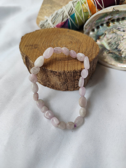 Bracelet grain Kunzite